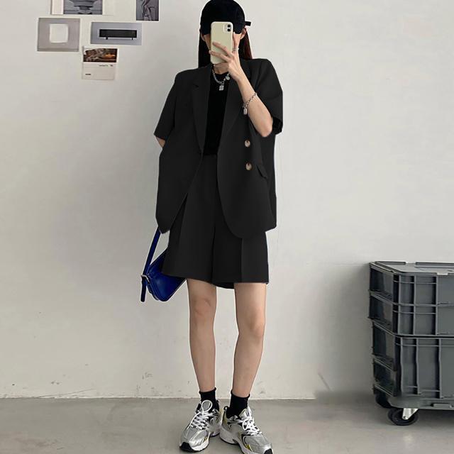 送料無料 新品 半袖ジャケット ショートパンツ セット夏 < 女性ファッション  送料無料 新品 半袖ジャケット ショートパンツ セット夏 < 女性ファッションの