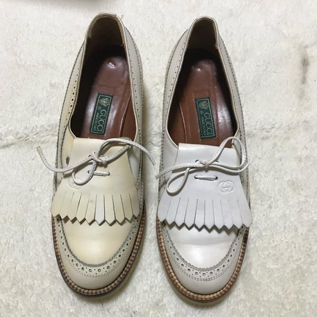激レア オールドグッチ ウイングチップ ゴルフシューズ 37 24cm 白 < ブランド  激レア オールドグッチ ウイングチップ ゴルフシューズ 37 24cm 白 < ブランドの