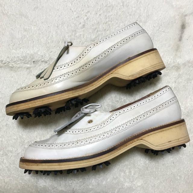 激レア オールドグッチ ウイングチップ ゴルフシューズ 37 24cm 白 < ブランド  激レア オールドグッチ ウイングチップ ゴルフシューズ 37 24cm 白 < ブランドの