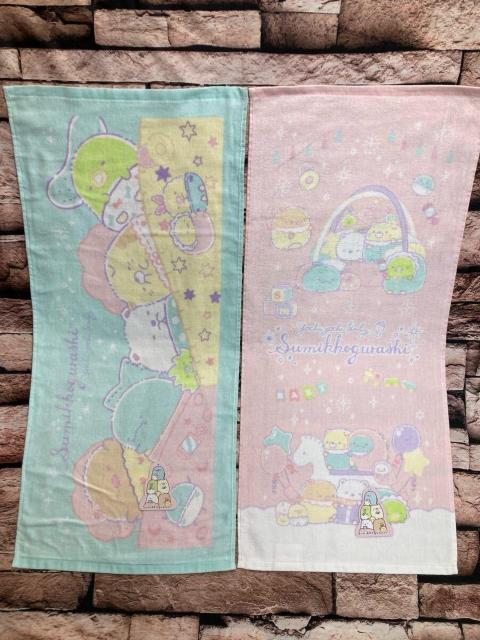 送料無料!『2枚組』可愛い新柄!大人気『すみっコぐらし』吸水&手触りもバツグンのシャーリング染料フェイスタオル < インテリア/ライフ  送料無料!『2枚組』可愛い新柄!大人気『すみっコぐらし』吸水&手触りもバツグンのシャーリング染料フェイスタオル  < インテリア/ライフの