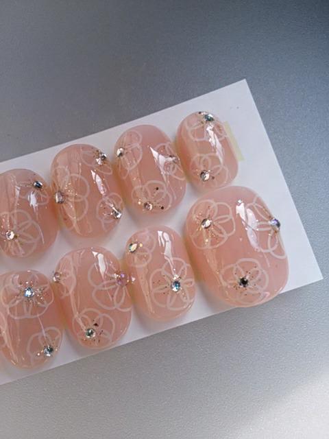 ジェルネイル.ナチュラルピンクベージュ&花柄.ストーン.ショート < 香水/コスメ/ネイル  ジェルネイル.ナチュラルピンクベージュ&花柄.ストーン.ショート < 香水/コスメ/ネイルの