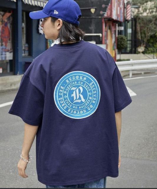 ☆モノマート☆ビッグワッペンロゴオーバーサイズユニセックスTシャツ紺L☆ < 男性ファッション  ☆モノマート☆ビッグワッペンロゴオーバーサイズユニセックスTシャツ紺L☆  < 男性ファッションの