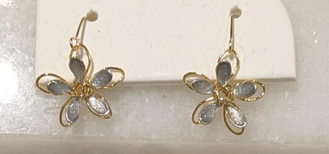 ピアス < 女性アクセサリー/時計 ピアス < 女性アクセサリー/時計の