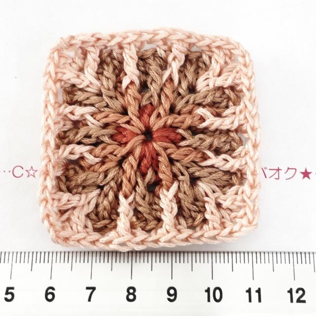 24*ハンドメイド♪抽象画風グラニースクエアモチーフ 13 < ペット/手芸/園芸 24*ハンドメイド♪抽象画風グラニースクエアモチーフ 13 < ペット/手芸/園芸の