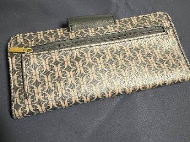 Fossil tHbV  J[hP[XfB[X }fB\ Nb` ubN  uh 