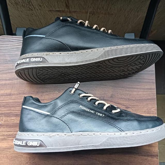 新品 24.5cm メンズ スニーカー ブラック シューズ 靴 レディース < 男性ファッション  新品 24.5cm メンズ スニーカー ブラック シューズ 靴 レディース < 男性ファッションの