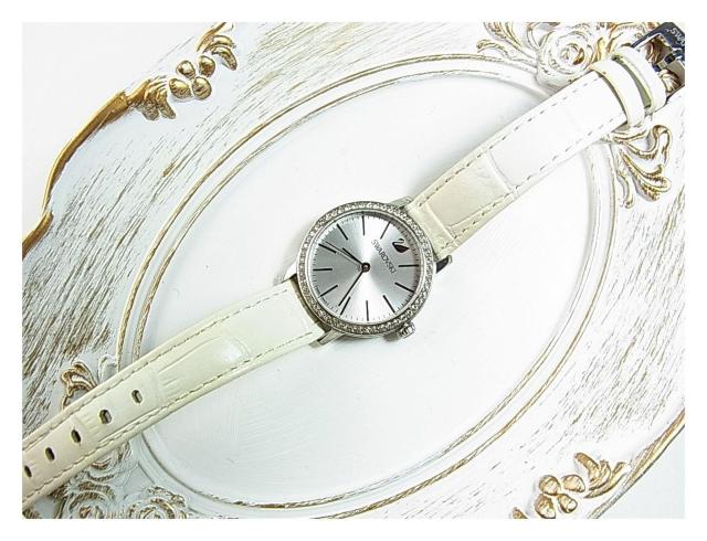 激安良品★正規極美品スワロフスキーGraceful Mini腕時計型番5261475クリスタルパヴェSWISS MADE稼働品 < ブランド 激安良品★正規極美品スワロフスキーGraceful Mini腕時計型番5261475クリスタルパヴェSWISS MADE稼働品 < ブランドの