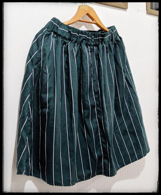 ★E hyphen world gallery★イーハイフンワールドギャラリー★ひざ丈スカート★スカート★緑★ストライプ柄★F★ < ブランド ★E hyphen world gallery★イーハイフンワールドギャラリー★ひざ丈スカート★スカート★緑★ストライプ柄★F★ < ブランドの