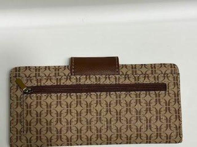 Fossil tHbV J[hP[X fB[X }fB\ vg  ^u Nb` uE  uh 