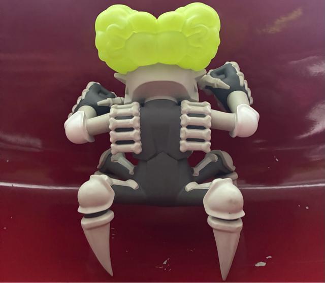 �s�V�[�N���b�g�x�[�X�t�t�B�M���A secretbase balzac �o�E���e�B�[�n���^�[ TWIM TOY2R �f�U�C�i�[�Y�g�C �� �z�r�[�� 