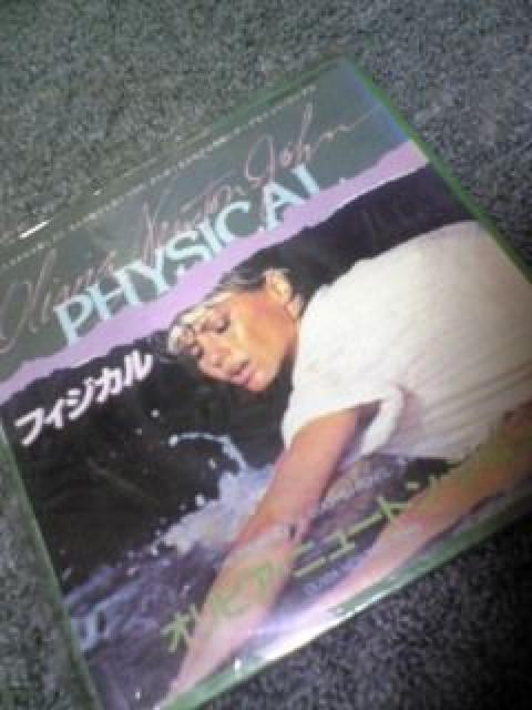 オリビア・ニュートン・ジョン(フィジカル) < CD/DVD/ビデオ オリビア・ニュートン・ジョン(フィジカル) < CD/DVD/ビデオの