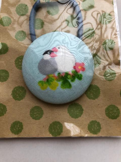 ハンドメイド ヘアゴム くるみボタン かわいい文鳥さん♪ < 女性ファッション  ハンドメイド ヘアゴム くるみボタン かわいい文鳥さん♪ < 女性ファッションの