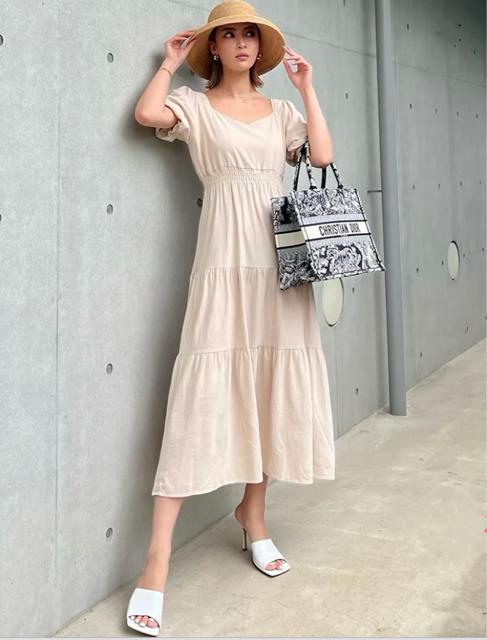 インスタグラマー限定コラボ●定価6,028円●パフスリーブリネン混ティアードワンピース●M ベージュ●sonkyo1013 < 女性ファッション  インスタグラマー限定コラボ●定価6,028円●パフスリーブリネン混ティアードワンピース●M ベージュ●sonkyo1013  < 女性ファッションの