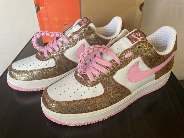 CO@NIKE WMNS AIR FORCE 1 PREMIUM [GOLD SNAKE/PINK] GAtH[X1 Xl[N  uh 