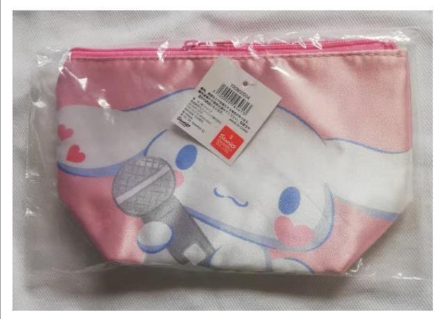 サンリオ シナモロール ポーチ 台形ポーチ < アニメ/コミック/キャラクター  サンリオ シナモロール ポーチ 台形ポーチ  < アニメ/コミック/キャラクターの