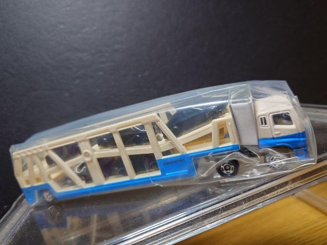 OԔg~JPRPOHӂX[p[O[gLAJ[