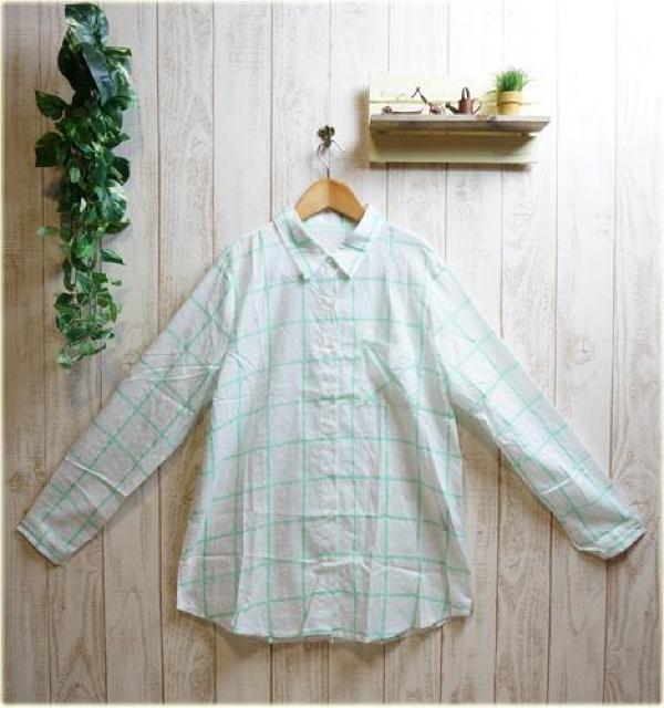 新品 透け感がある水彩タッチ チェックシャツ 綿100% < 女性ファッション  新品 透け感がある水彩タッチ チェックシャツ 綿100% < 女性ファッションの