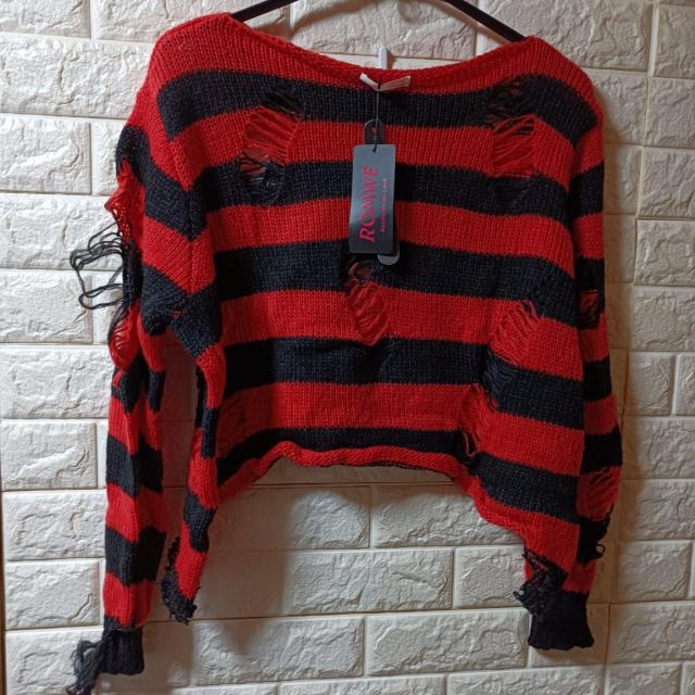 ROMWE★新品★ダメージ加工のボーダーセーター/L < 女性ファッション  ROMWE★新品★ダメージ加工のボーダーセーター/L < 女性ファッションの