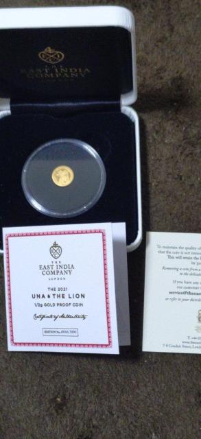 【稀少品】純金貨弊 ウナ&ライオン 1/2グラム < ホビー  【稀少品】純金貨弊 ウナ&ライオン 1/2グラム < ホビーの