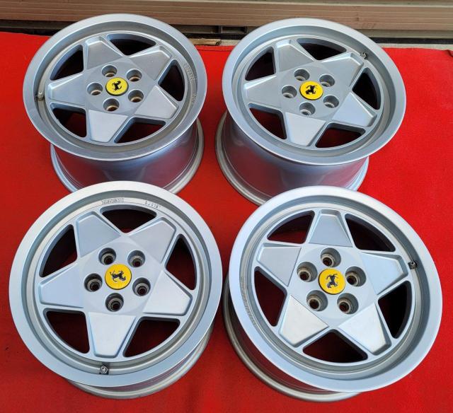 Ferrari フェラーリ テスタロッサ 純正ホイール16インチ 8J +34.2 10J +59.6 PCD 108 5H ホイ < 自動車/バイク Ferrari フェラーリ テスタロッサ 純正ホイール16インチ 8J +34.2 10J +59.6 PCD 108 5H ホイ < 自動車/バイク