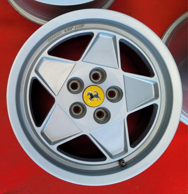 Ferrari フェラーリ テスタロッサ 純正ホイール16インチ 8J +34.2 10J +59.6 PCD 108 5H ホイ < 自動車/バイク Ferrari フェラーリ テスタロッサ 純正ホイール16インチ 8J +34.2 10J +59.6 PCD 108 5H ホイ < 自動車/バイク