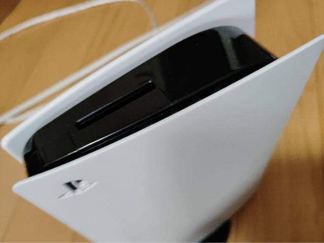 PlayStation5 CFI-1000A01ディスクドライブ搭載型貯金箱 < ゲーム本体/ソフト PlayStation5 CFI-1000A01ディスクドライブ搭載型貯金箱 < ゲーム本体/ソフトの