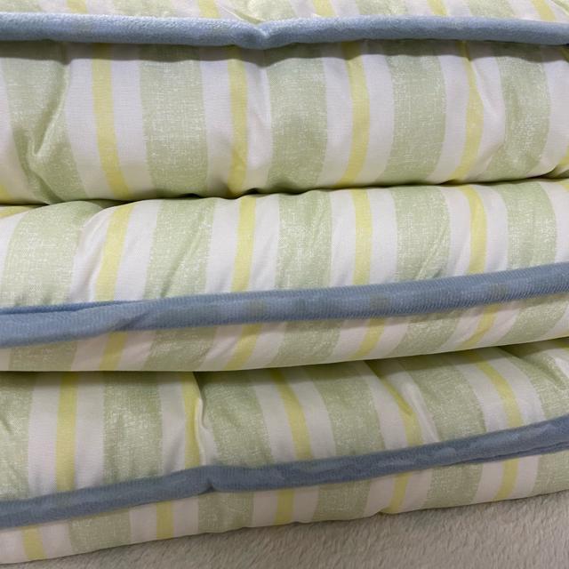 特価☆ウレタン入り☆ボリュームエステル敷布団☆シングルサイズ < インテリア/ライフ 特価☆ウレタン入り☆ボリュームエステル敷布団☆シングルサイズ < インテリア/ライフの