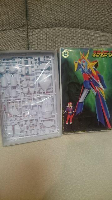 gp vf E CfB[ 1/400 Ĕŕi 1998  zr[ 