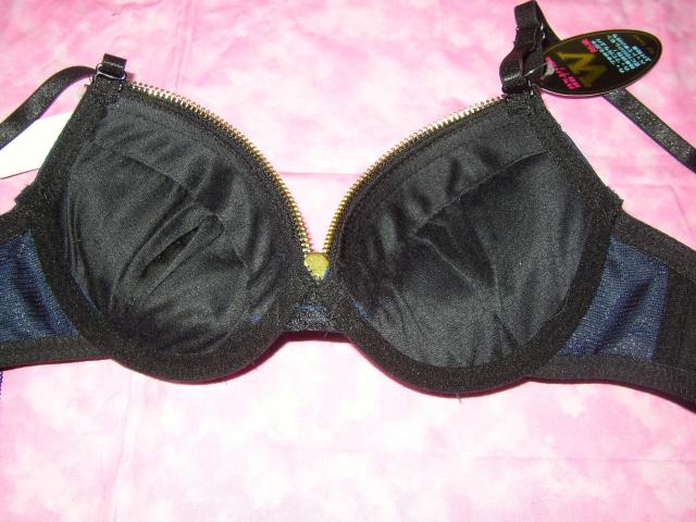 同色花柄センターファスナァーD65Mワイヤー入り < 女性ファッション  同色花柄センターファスナァーD65Mワイヤー入り < 女性ファッションの