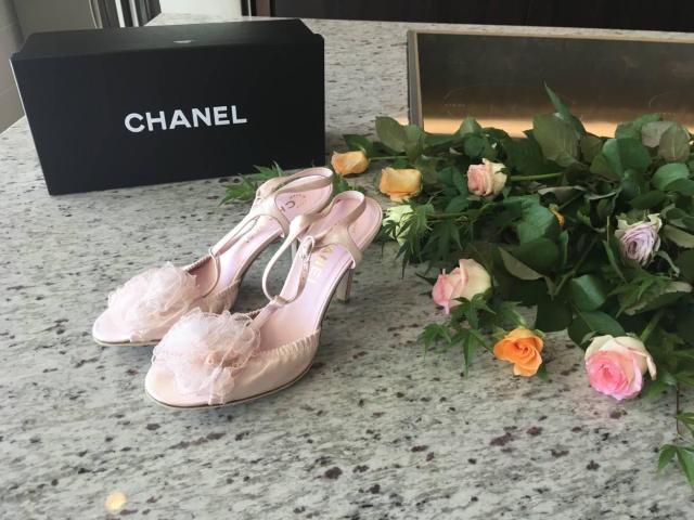 ★正規品★CHANEL★コサージュ サンダル★ココマーク ストラップ ハイヒール★35C★ < ブランド  ★正規品★CHANEL★コサージュ サンダル★ココマーク ストラップ ハイヒール★35C★ < ブランドの