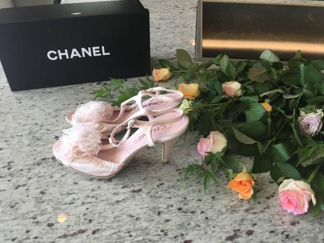 ★正規品★CHANEL★コサージュ サンダル★ココマーク ストラップ ハイヒール★35C★ < ブランド  ★正規品★CHANEL★コサージュ サンダル★ココマーク ストラップ ハイヒール★35C★ < ブランドの