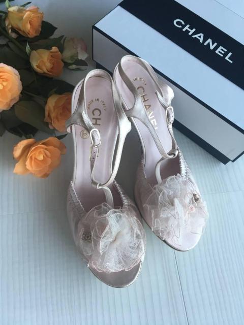 ★正規品★CHANEL★コサージュ サンダル★ココマーク ストラップ ハイヒール★35C★ < ブランド  ★正規品★CHANEL★コサージュ サンダル★ココマーク ストラップ ハイヒール★35C★ < ブランドの