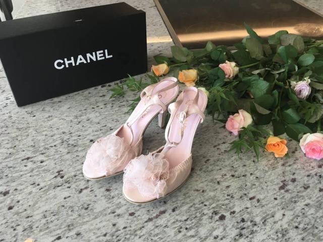 ★正規品★CHANEL★コサージュ サンダル★ココマーク ストラップ ハイヒール★35C★ < ブランド  ★正規品★CHANEL★コサージュ サンダル★ココマーク ストラップ ハイヒール★35C★ < ブランドの