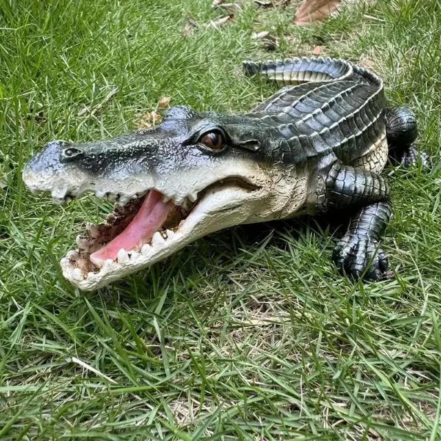 爆ヤス価格2990円★13インチのリアルなワニの置物 - 庭、パティオ用の樹脂製動物の装飾 - 屋内と屋外の使用、電気不要 < ホビー 爆ヤス価格2990円★13インチのリアルなワニの置物 - 庭、パティオ用の樹脂製動物の装飾 - 屋内と屋外の使用、電気不要 < ホビーの