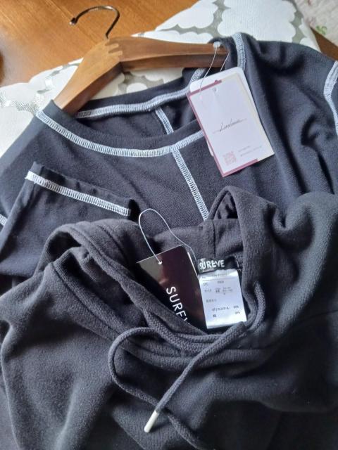 BLACK�g�b�v�X�Q�_�Z�b�g��^�O�t���V�i�t�B�b�g�l�X�ɂ���