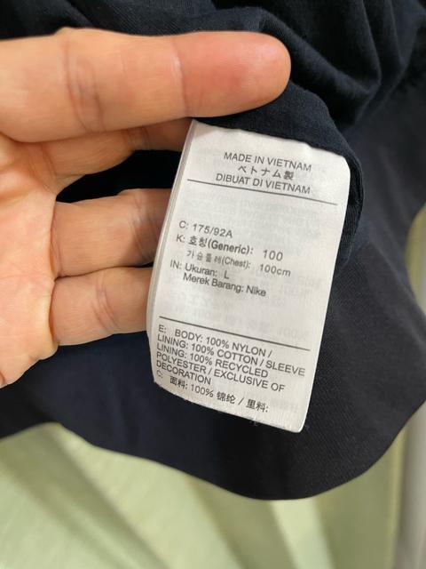 Nike ナイキ ナイロンジャケット ブラック ジャケット ジャンバー アウター ブラック 黒 サイズL ウーブンプレイヤーズ < ブランド Nike ナイキ ナイロンジャケット ブラック ジャケット ジャンバー アウター ブラック 黒 サイズL ウーブンプレイヤーズ < ブランドの