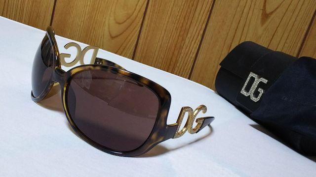 正規廃盤 ドルチェ&ガッバーナ D&G エンブレムロゴサングラス 茶×金×石 ブラウン ビッグレンズアイウェア 付属有 < ブランド  正規廃盤 ドルチェ&ガッバーナ D&G エンブレムロゴサングラス 茶×金×石 ブラウン ビッグレンズアイウェア 付属有  < ブランドの