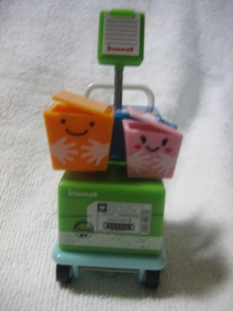 カウネット オリジナルミニカー メモスタンド おとどけカート(グリーン) 景品 kaunet < インテリア/ライフ  カウネット オリジナルミニカー メモスタンド おとどけカート(グリーン) 景品 kaunet  < インテリア/ライフの