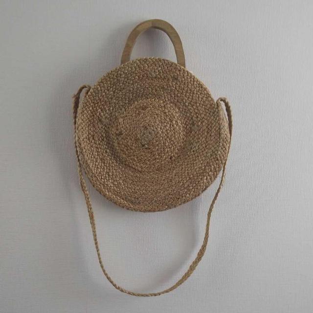 ザラ タッセル付 丸型カゴバッグ < ブランド ザラ タッセル付 丸型カゴバッグ < ブランドの