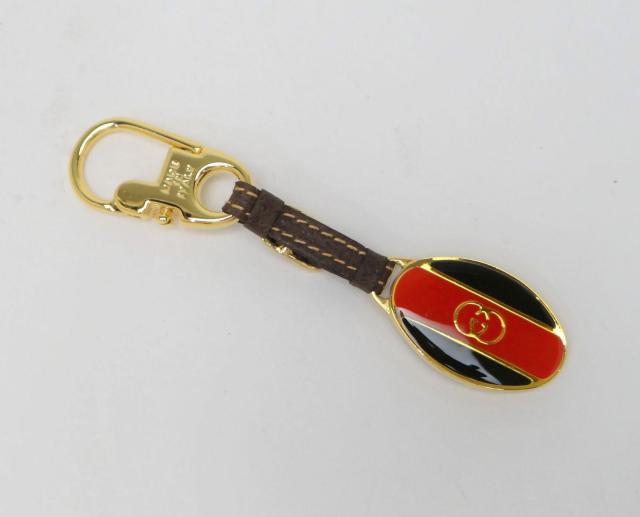 GUCCI グッチ オールドグッチ GG シェリー レザー キーホルダー ゴールド×レッド×グリーン<USED>【送料無料】 < ブランド GUCCI グッチ オールドグッチ GG シェリー レザー キーホルダー ゴールド×レッド×グリーン<USED>【送料無料】 < ブランドの