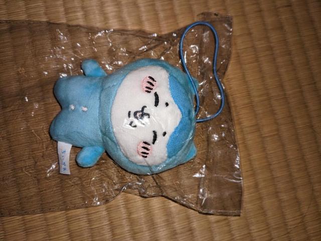 ちいかわ ぬいぐるみBIG2 ハチワレ < おもちゃ  ちいかわ ぬいぐるみBIG2 ハチワレ  < おもちゃの