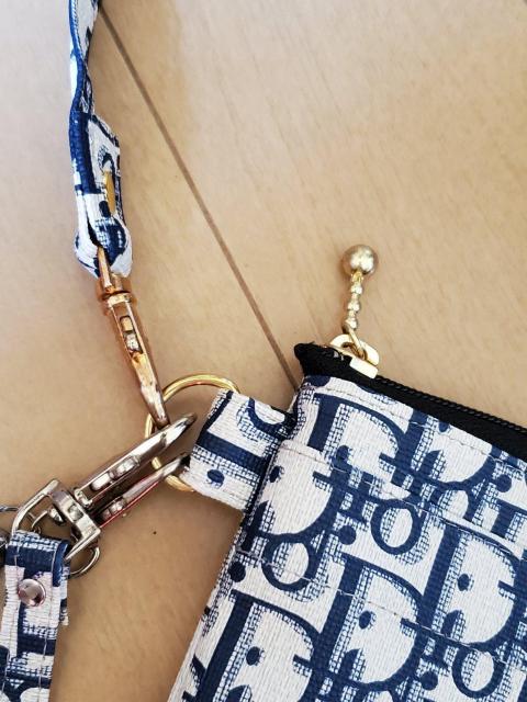 ショルダーバッグ リール付き 【ハンドメイド】 合皮生地 ブルー 送料込み〜 < 女性ファッション ショルダーバッグ リール付き 【ハンドメイド】 合皮生地 ブルー 送料込み〜 < 女性ファッションの