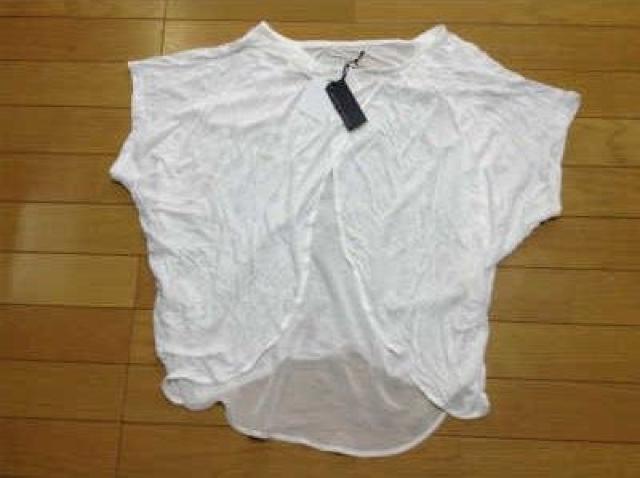 PEGGY LANA(ペギーラナ)カットソー新品2枚+カットソーセットネックレス・ストール付 < ブランド  PEGGY LANA(ペギーラナ)カットソー新品2枚+カットソーセットネックレス・ストール付 < ブランドの