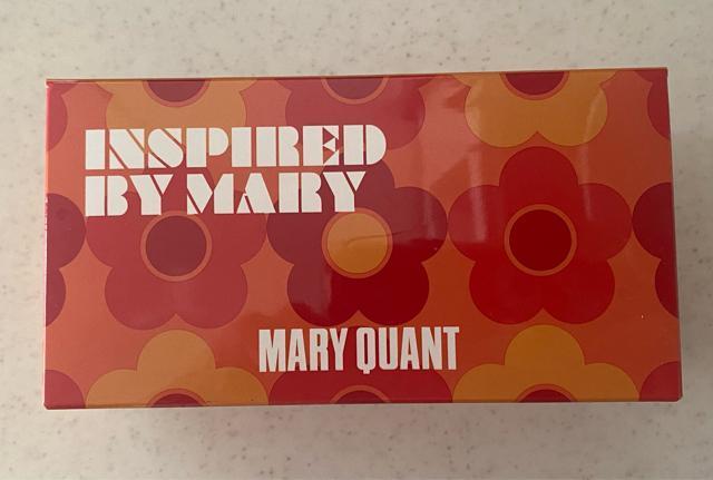MARY QUANT(}[Ng)[NAbv Zbg  uh 