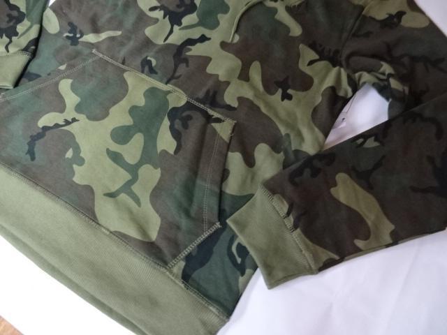 USA購入 ボルコム【VOLCOM】迷彩カモフラ柄 パーカー US Sサイズ < ブランド  USA購入 ボルコム【VOLCOM】迷彩カモフラ柄 パーカー US Sサイズ < ブランドの