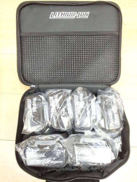 マキタ 純正 ソフトケース ツールバッグ サイズ約W300xH90xD240mm BL1860B DC18RF等収納可能 < ペット/手芸/園芸  マキタ 純正 ソフトケース ツールバッグ サイズ約W300xH90xD240mm BL1860B DC18RF等収納可能 < ペット/手芸/園芸の