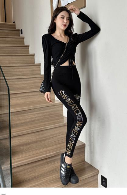 裏起毛レギンス キラキララインストーン付き 英字柄 ブラック 大きいサイズ < 女性ファッション 裏起毛レギンス キラキララインストーン付き 英字柄 ブラック 大きいサイズ < 女性ファッションの