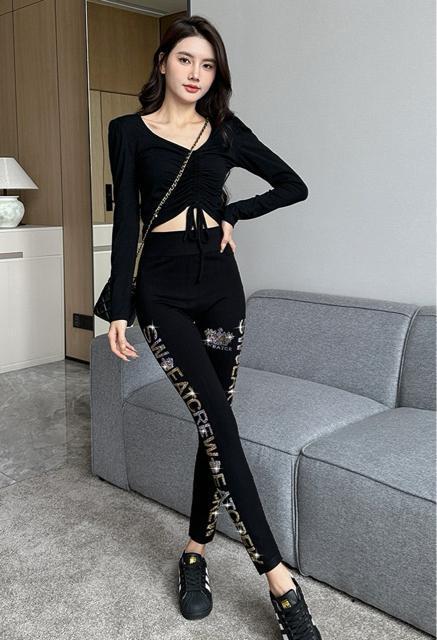 裏起毛レギンス キラキララインストーン付き 英字柄 ブラック 大きいサイズ < 女性ファッション 裏起毛レギンス キラキララインストーン付き 英字柄 ブラック 大きいサイズ < 女性ファッションの