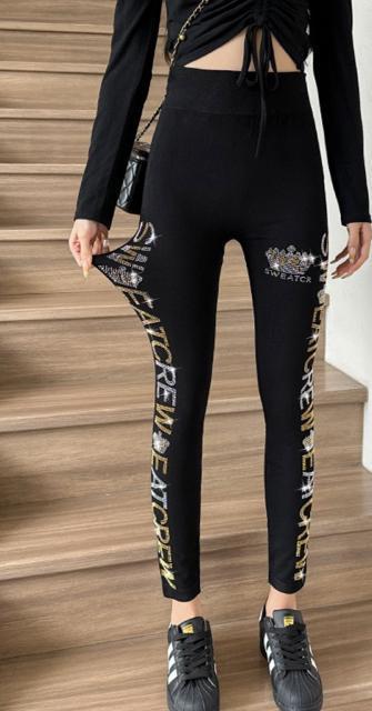 裏起毛レギンス キラキララインストーン付き 英字柄 ブラック 大きいサイズ < 女性ファッション 裏起毛レギンス キラキララインストーン付き 英字柄 ブラック 大きいサイズ < 女性ファッションの