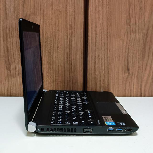 TOSHIBA dynabook Corei5 ������16GB �V�iSSD512GB Web�J���� DVD Windows11 �� PC�{��/���Ӌ@��� 